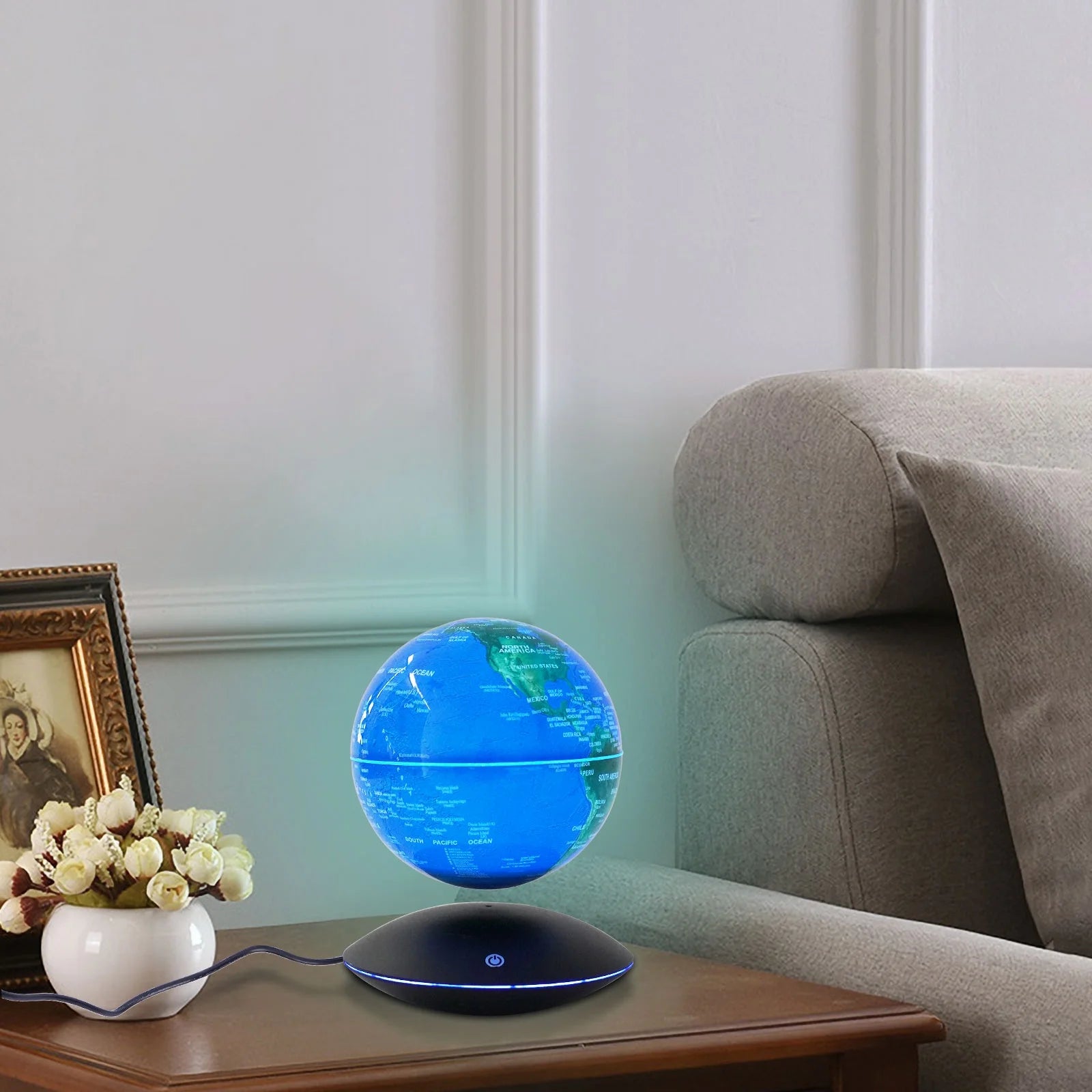 Levitating Magnetic Globe Lamp
