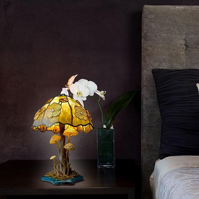 Tiffany-Style Stained Glass Table Lamp