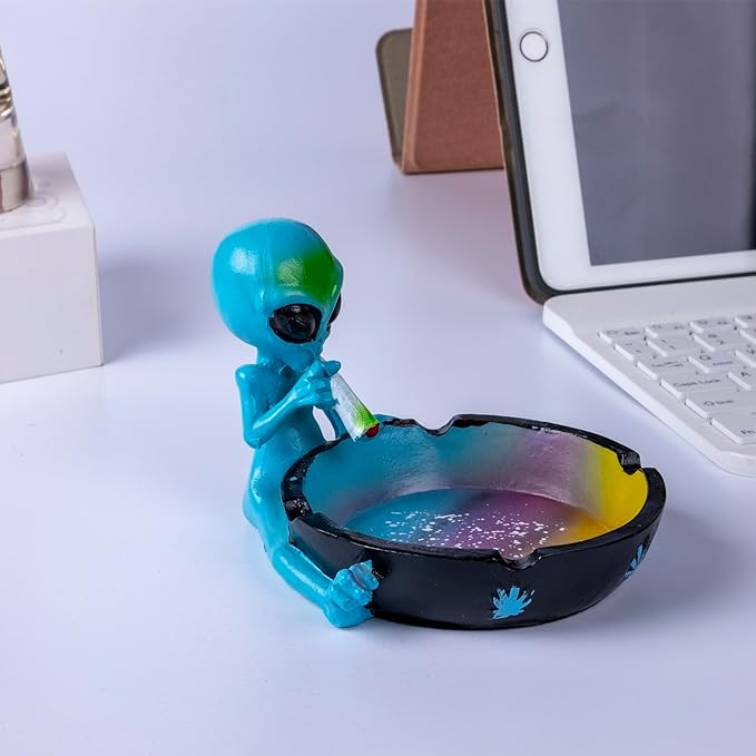 Alien Fantasy Ashtray