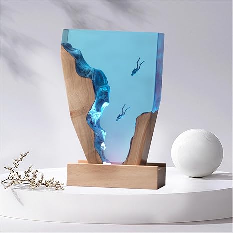 Ocean Resin Diver Lamp