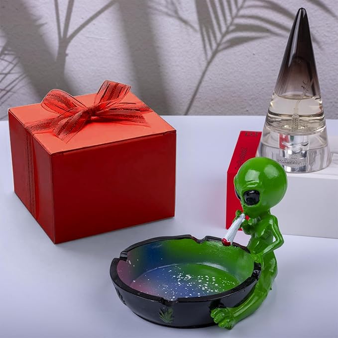 Alien Fantasy Ashtray
