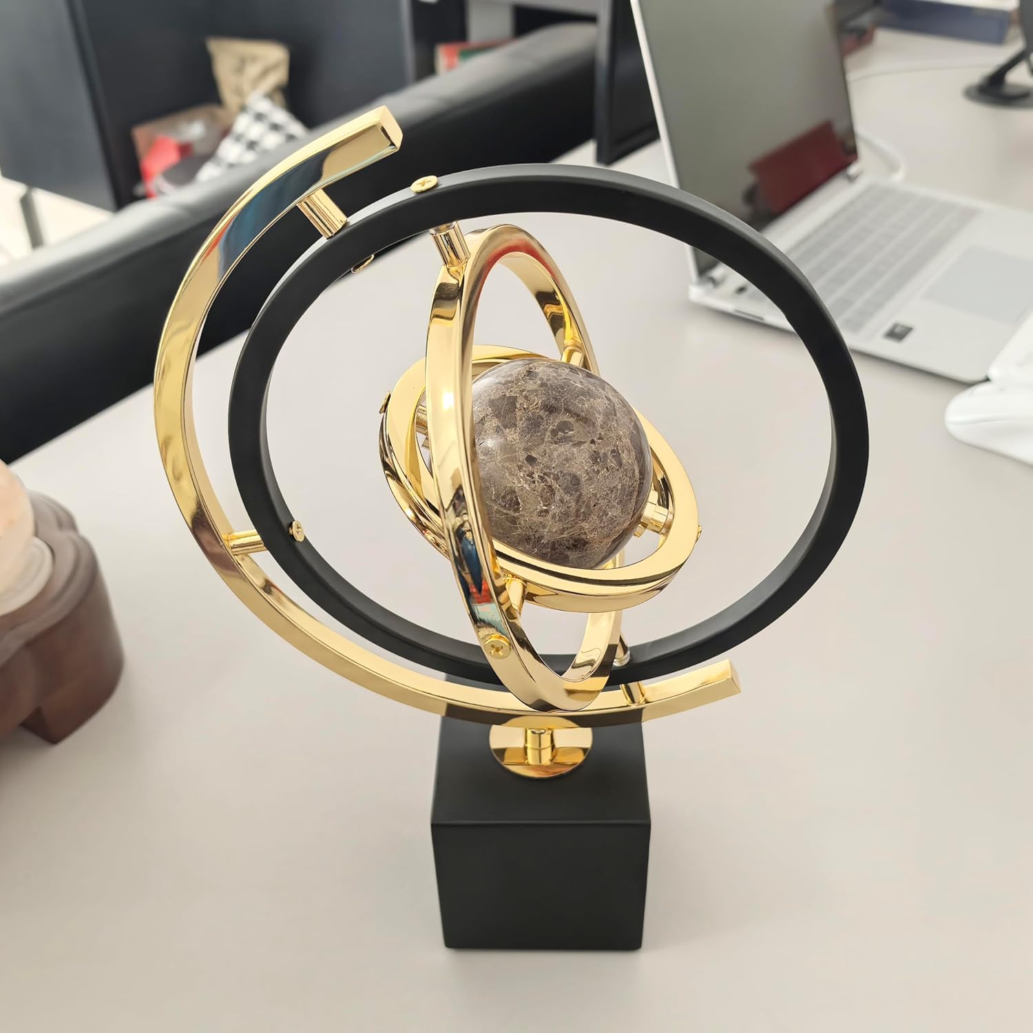 Kinetic Motion Desk Sculpture