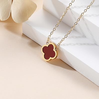 Four Leaf Clover Pendant Necklace