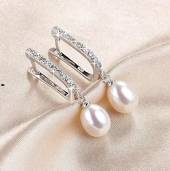 Elegant Pearl Jewelry Set