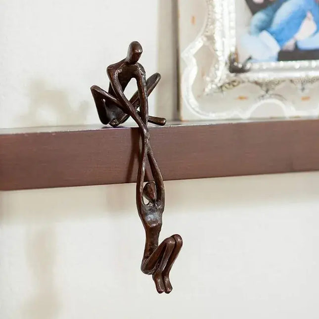 LoveLift™ Couple Sculpture