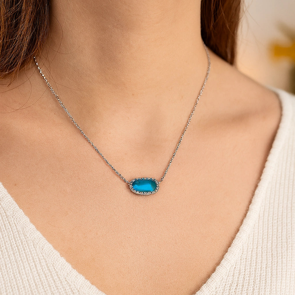 YEEVAA™ London Blue Pendant