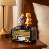 Couple Kiss™ Music Box