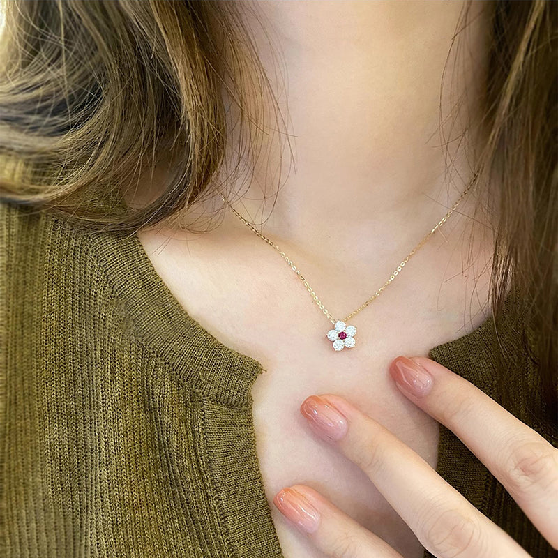 BloomSilver™ Pendant Necklace