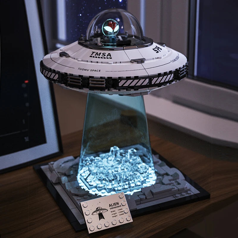 UFO Spaceship Building Set