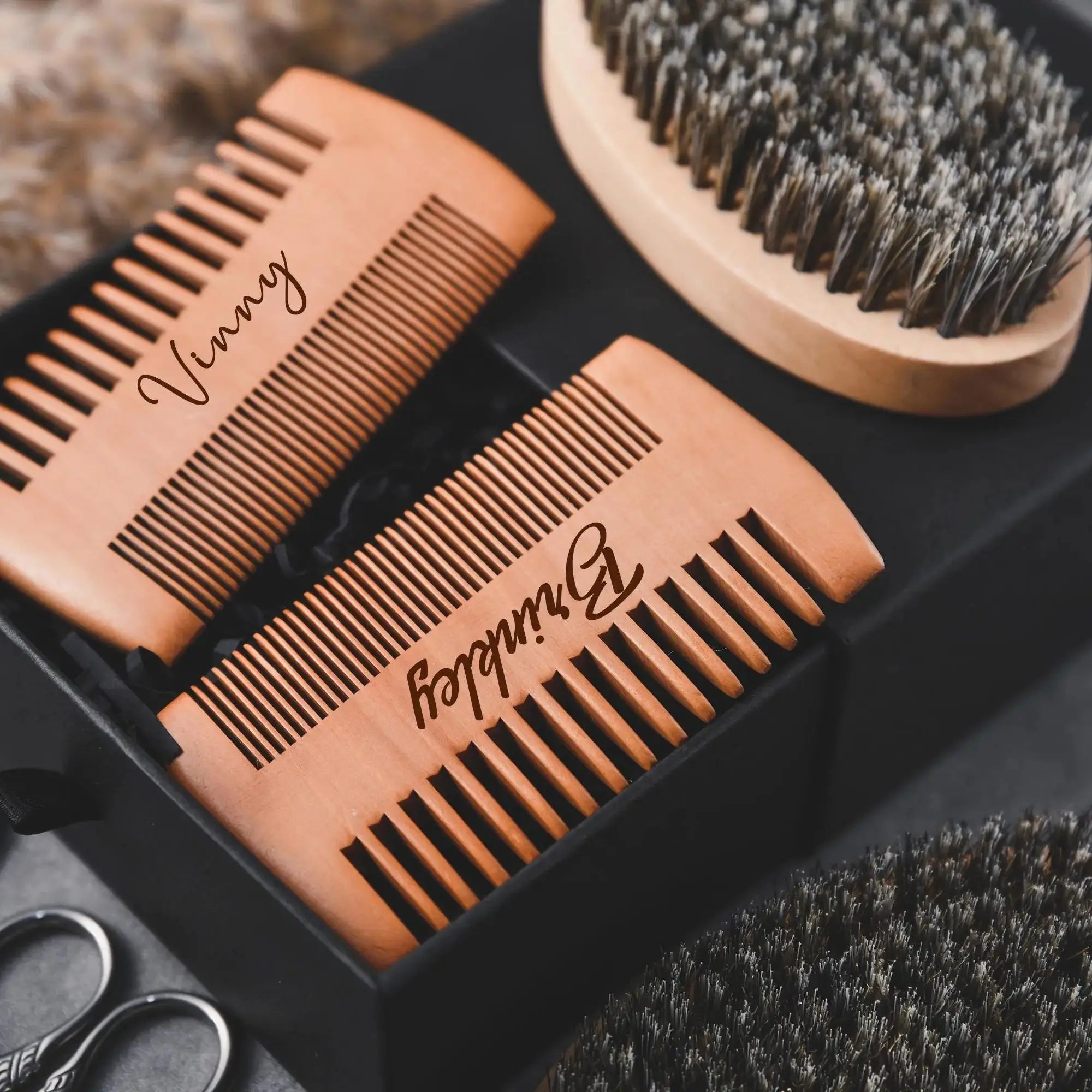 Beard Brush & Dual Comb Set