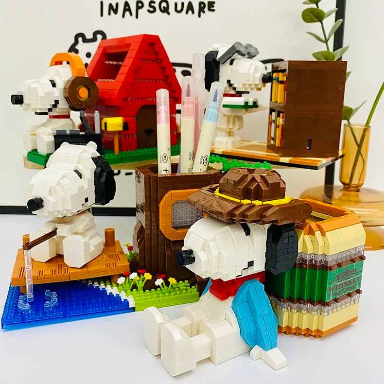 Snoopy™ Pen Holder