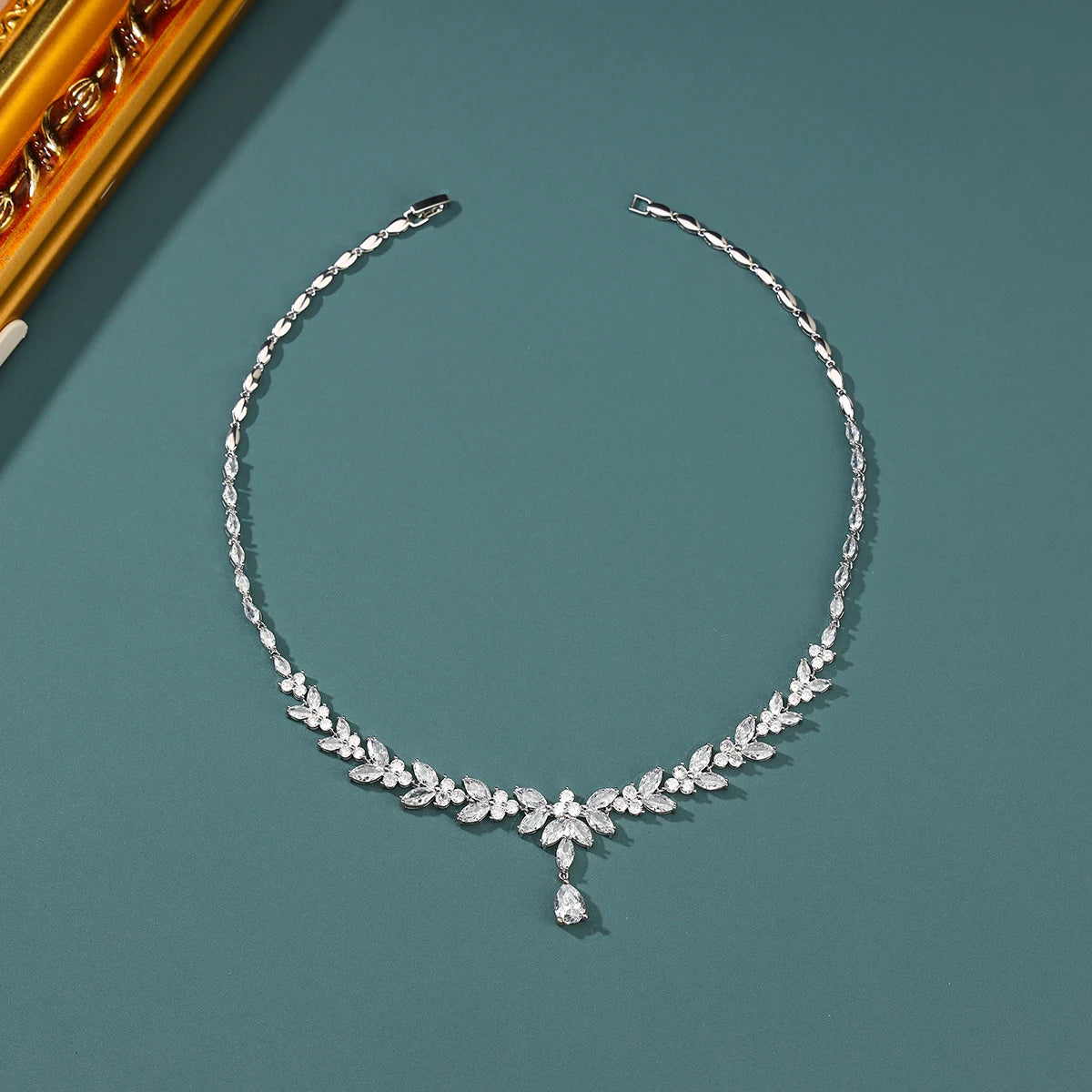 MarquiseLuxe™ Necklace