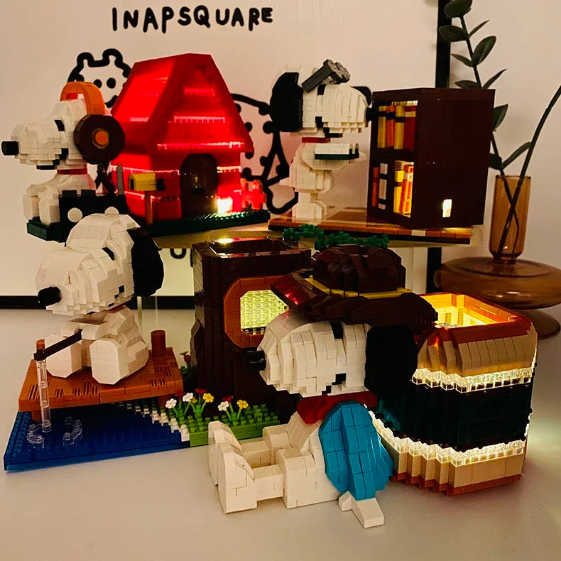 Snoopy™ Pen Holder