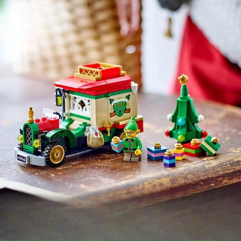 Santa Delivery Truck Set