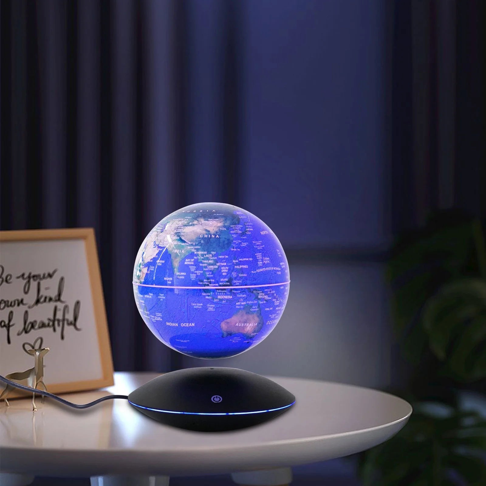 Levitating Magnetic Globe Lamp