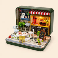 BoxTheater™ Mini Dollhouse Kit