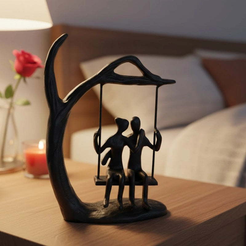 Romantic Couple Iron Sculpture